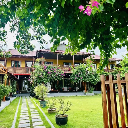 Kim An Homestay, Pizza - Cafe