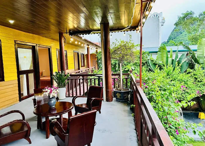 Kim An Homestay, Pizza - Cafe 3*
