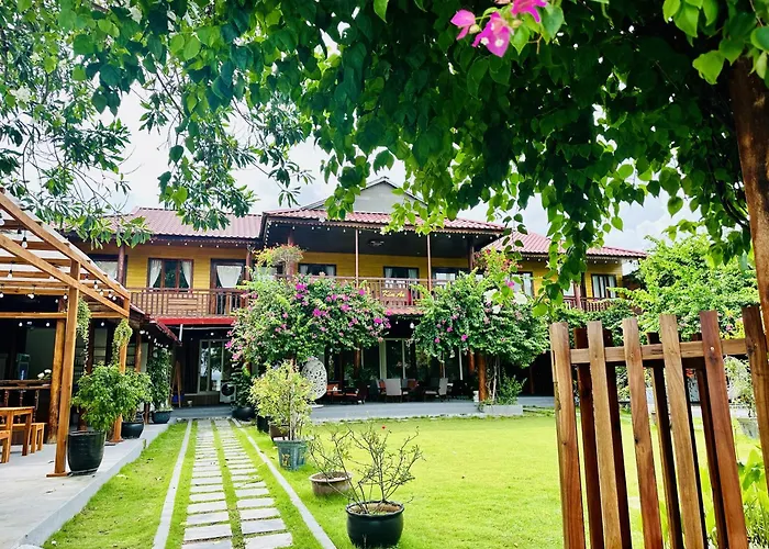 Gasthof Kim An Homestay, Pizza - Cafe