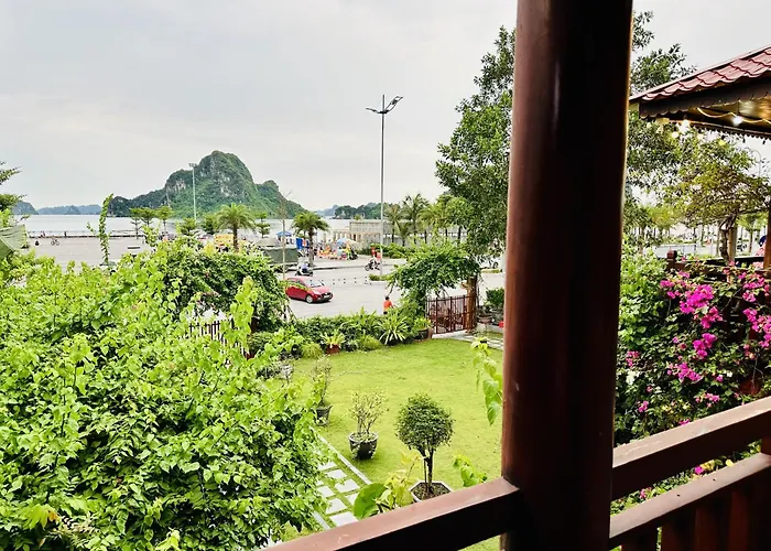 Kim An Homestay, Pizza - Cafe 3*